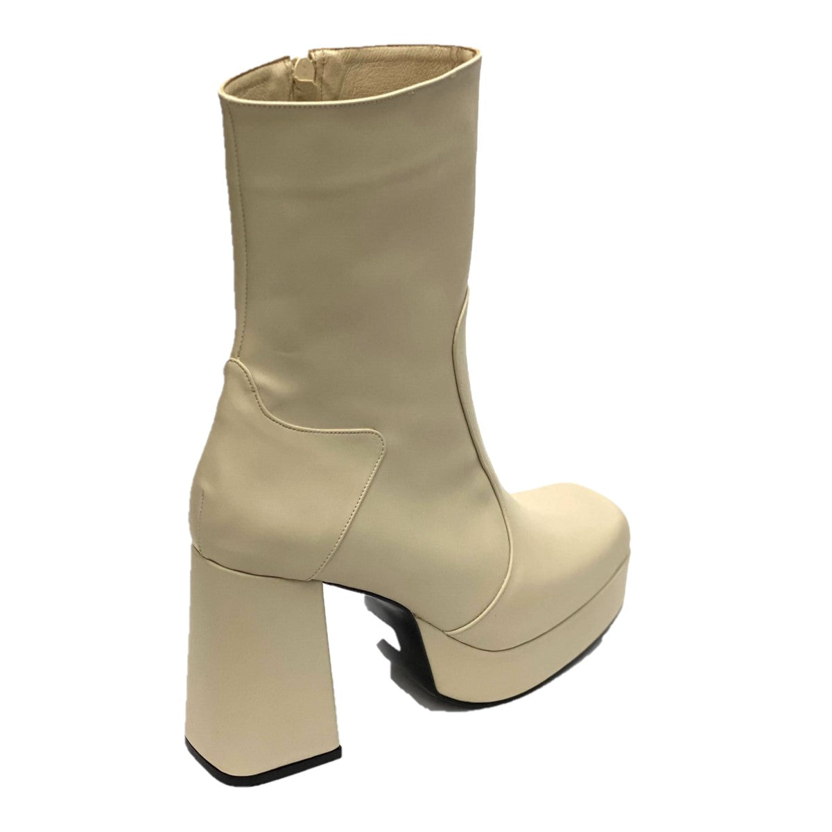 Betina bz3155 nude