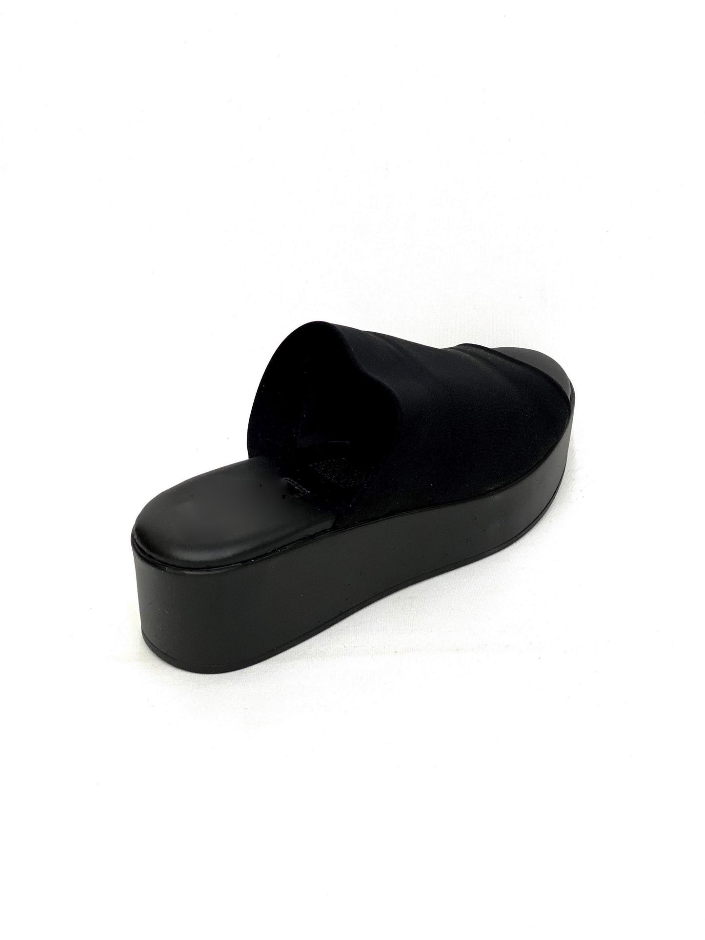 Adriana F283404